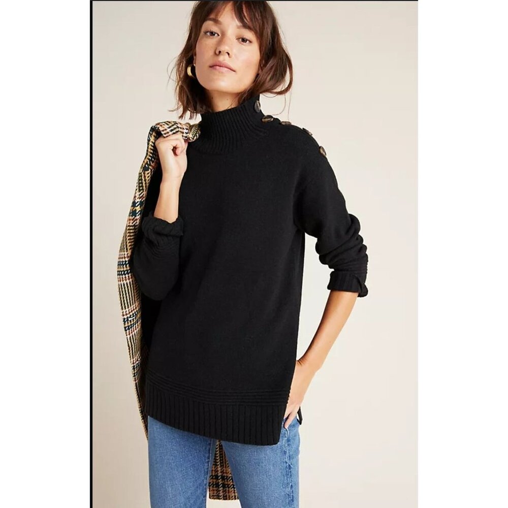 Anthropologie Black Margarita tunic Sweater size Medium